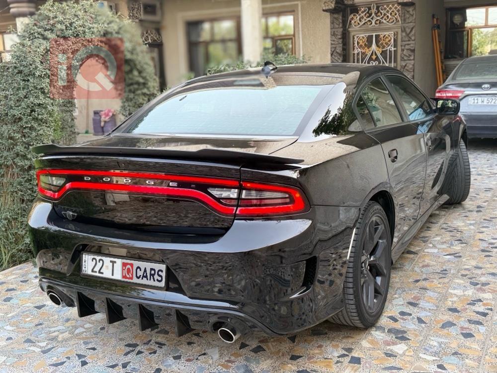 دودج تشارجر
